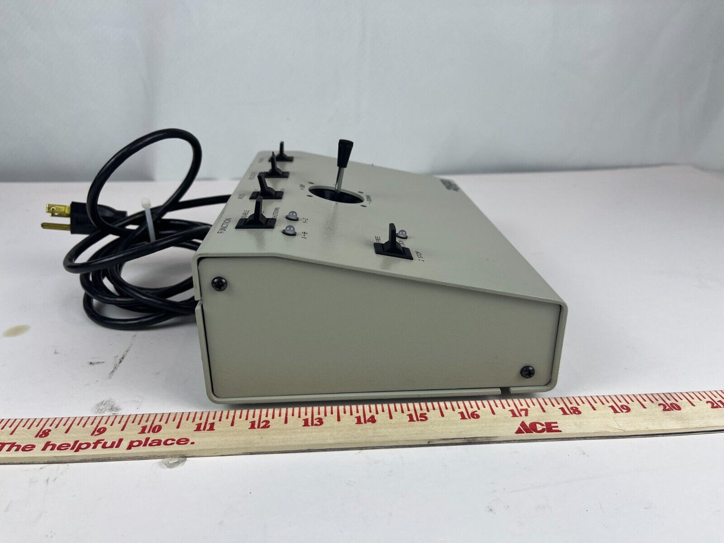 Daedal Inc Zygo Joystick Control X-Y & Z-θ Axis Model No. 008 - 1295