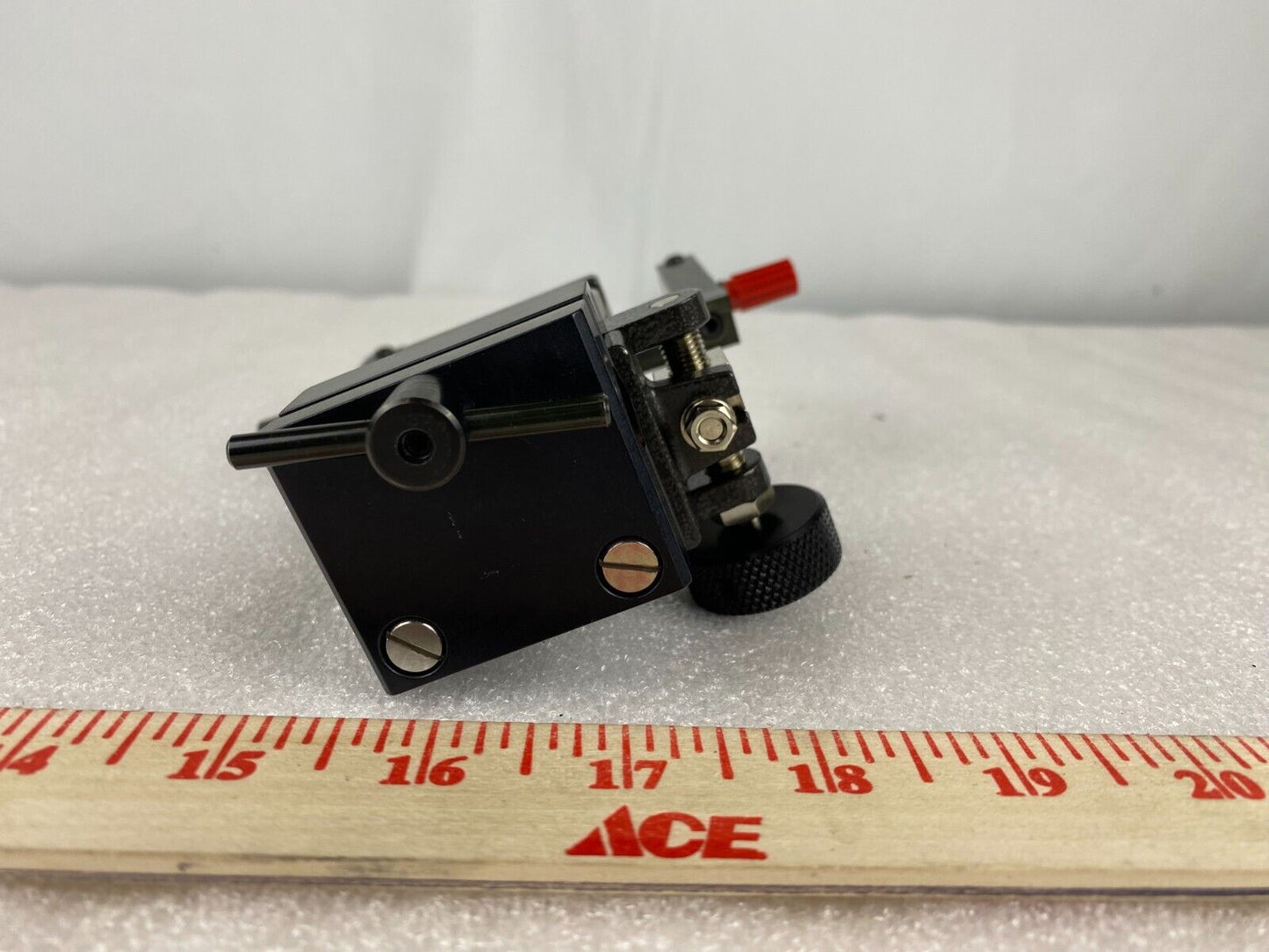 GOOCH & HOUSEGO OL 63 LAMP HOLDER & OL 57W LAMP HOLDER