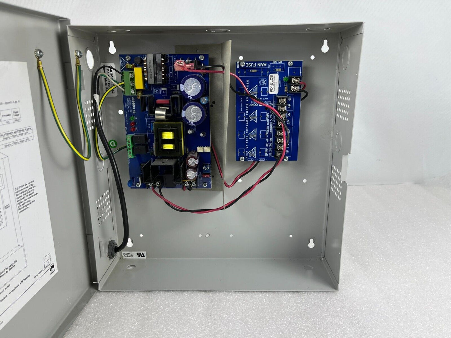 ALTRONIX AL600ULPD4CB Power Supply Charger, 4 PTC Class 2 Outputs