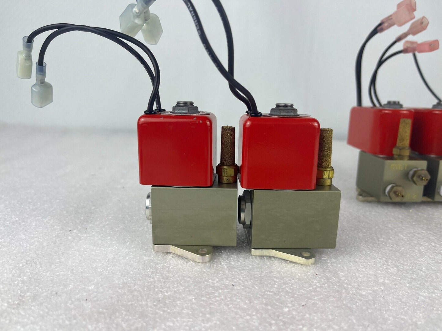LOT OF 6 ALLENAIR SOLENOID VALVES