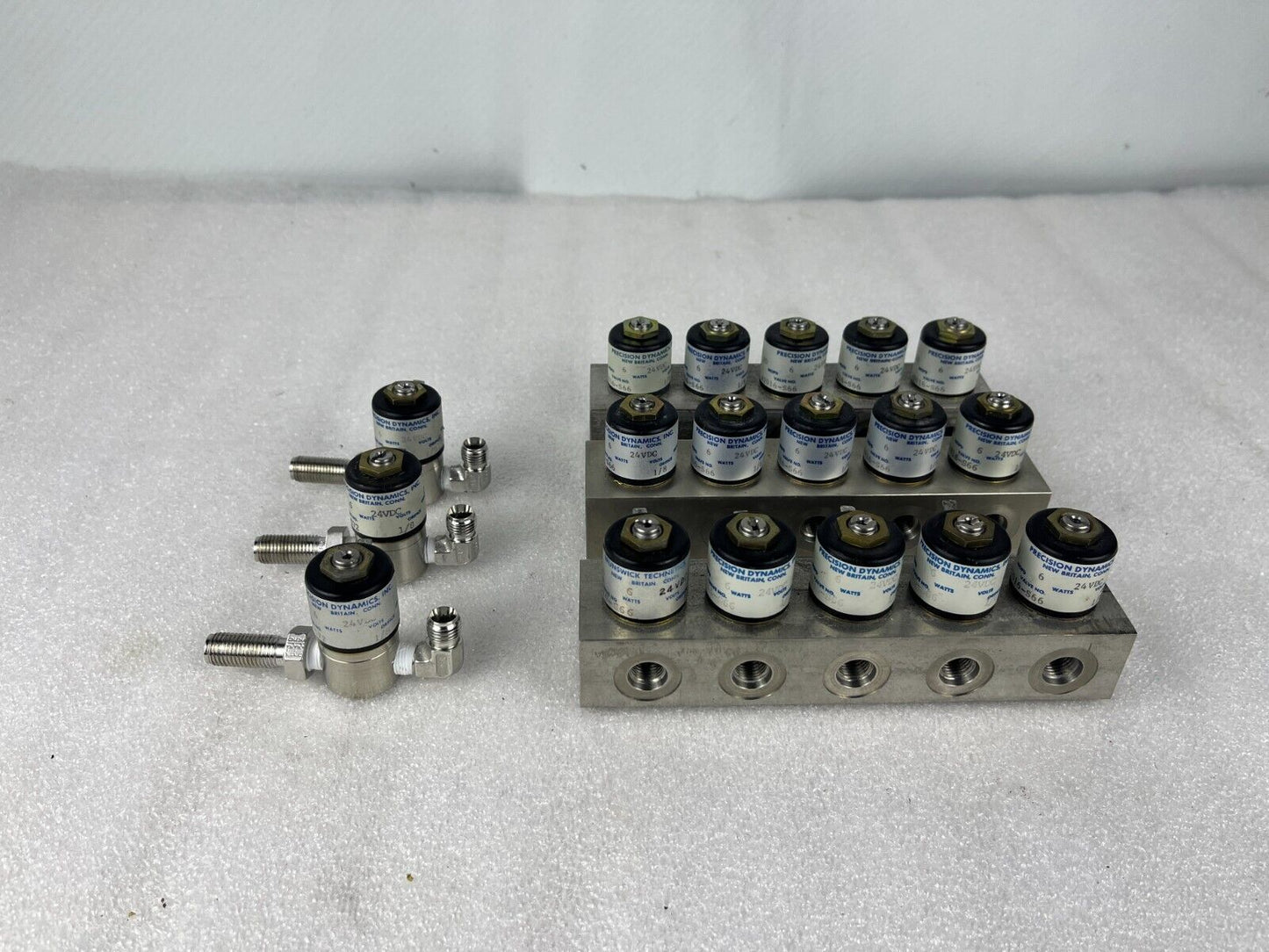 LOT OF 18 PRECISION DYNAMICS SOLENOID VALVES (3 x A2016-S72 & 15 x A2016-S66)