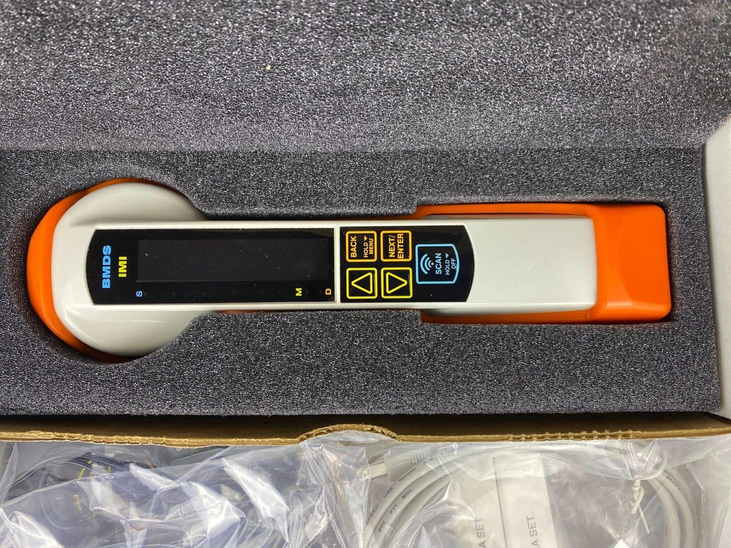 BMDS DAS-8006B-IUS WIRELESS READER SYSTEM VETERINARY CHIP READER NIB