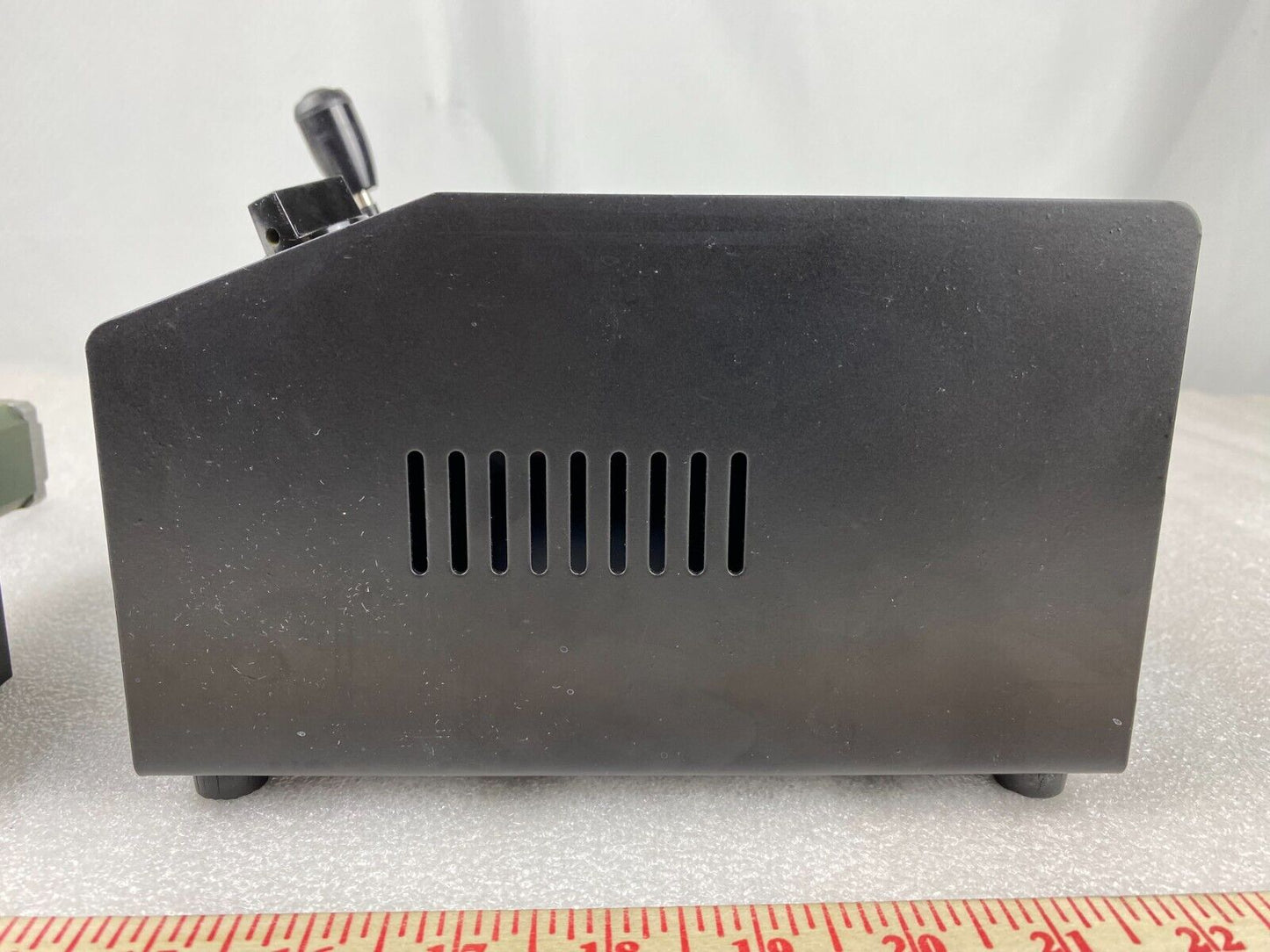 Quater Research Microstepping Controller & Motorized Micropositioner Stage – 3x3 Platform