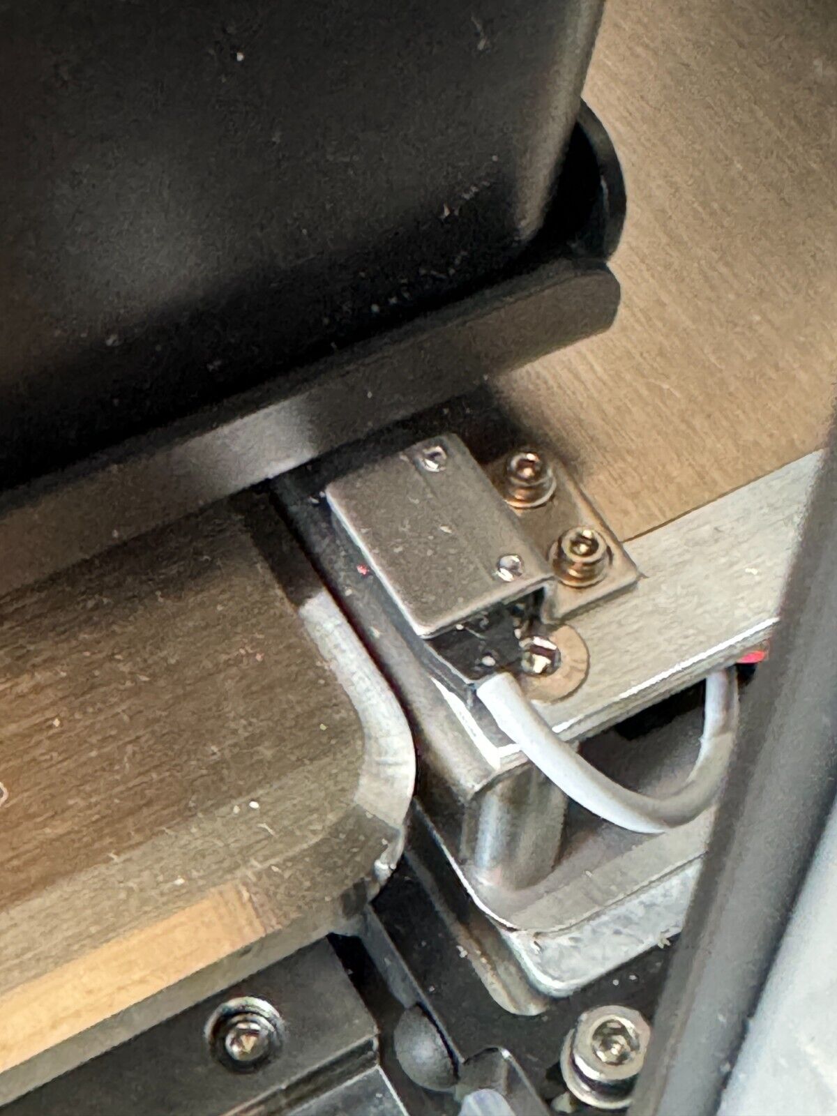 Hamilton Nimbus Liquid Handler – Model 96679-03/J with Heated Shaker & Magnet Plate