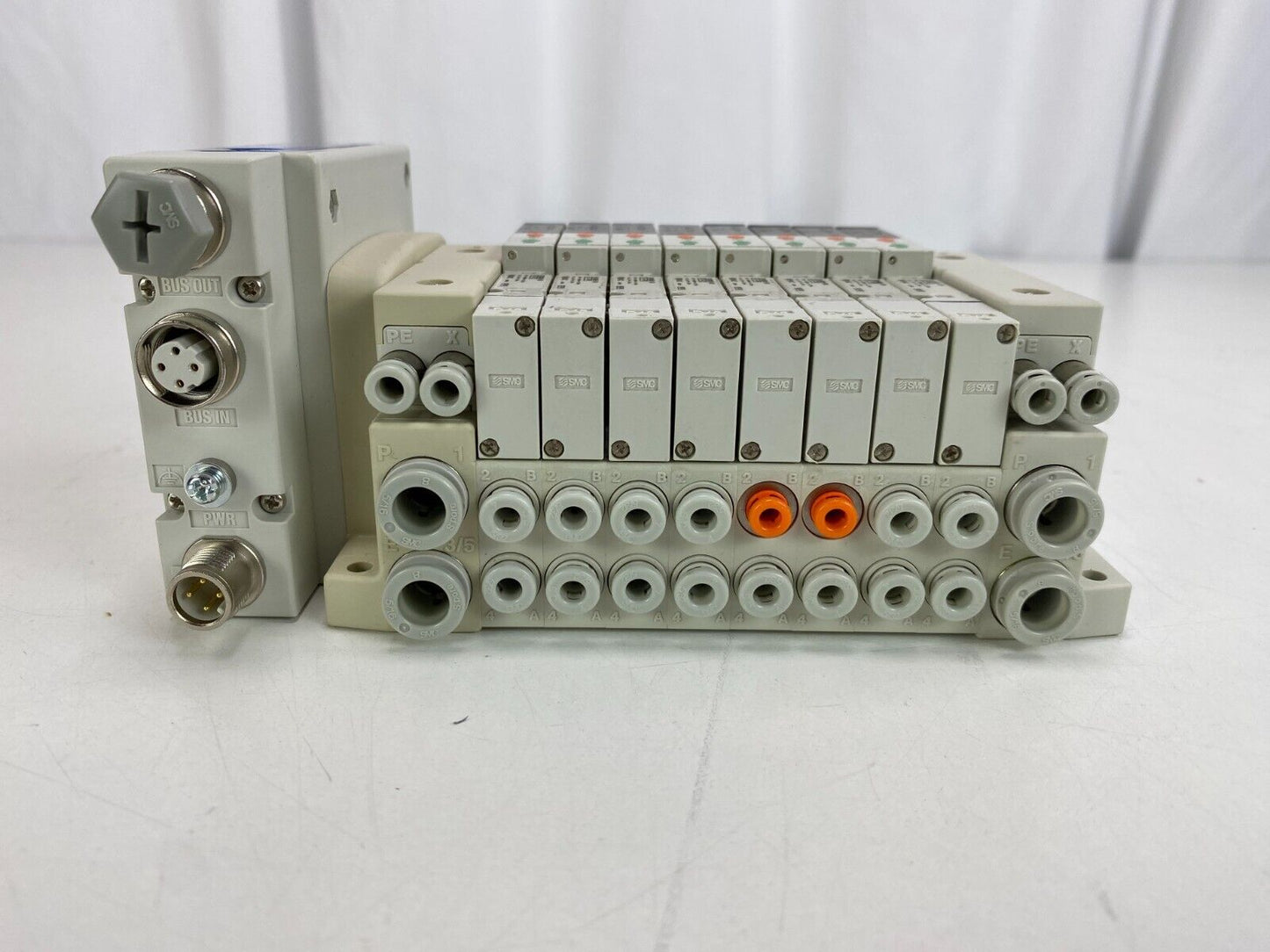 SMC EX260-SEN3 Pneumatic Manifold – 8-Slot with SV1300R-5FU & SV1400R-5FU Modules