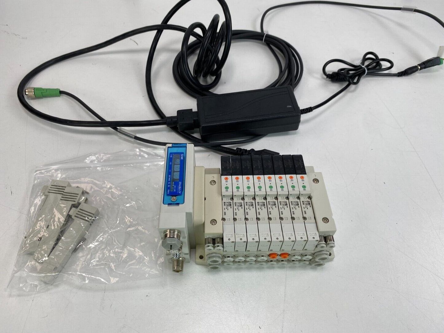 SMC EX260-SEN3 Pneumatic Manifold – 8-Slot with SV1300R-5FU & SV1400R-5FU Modules