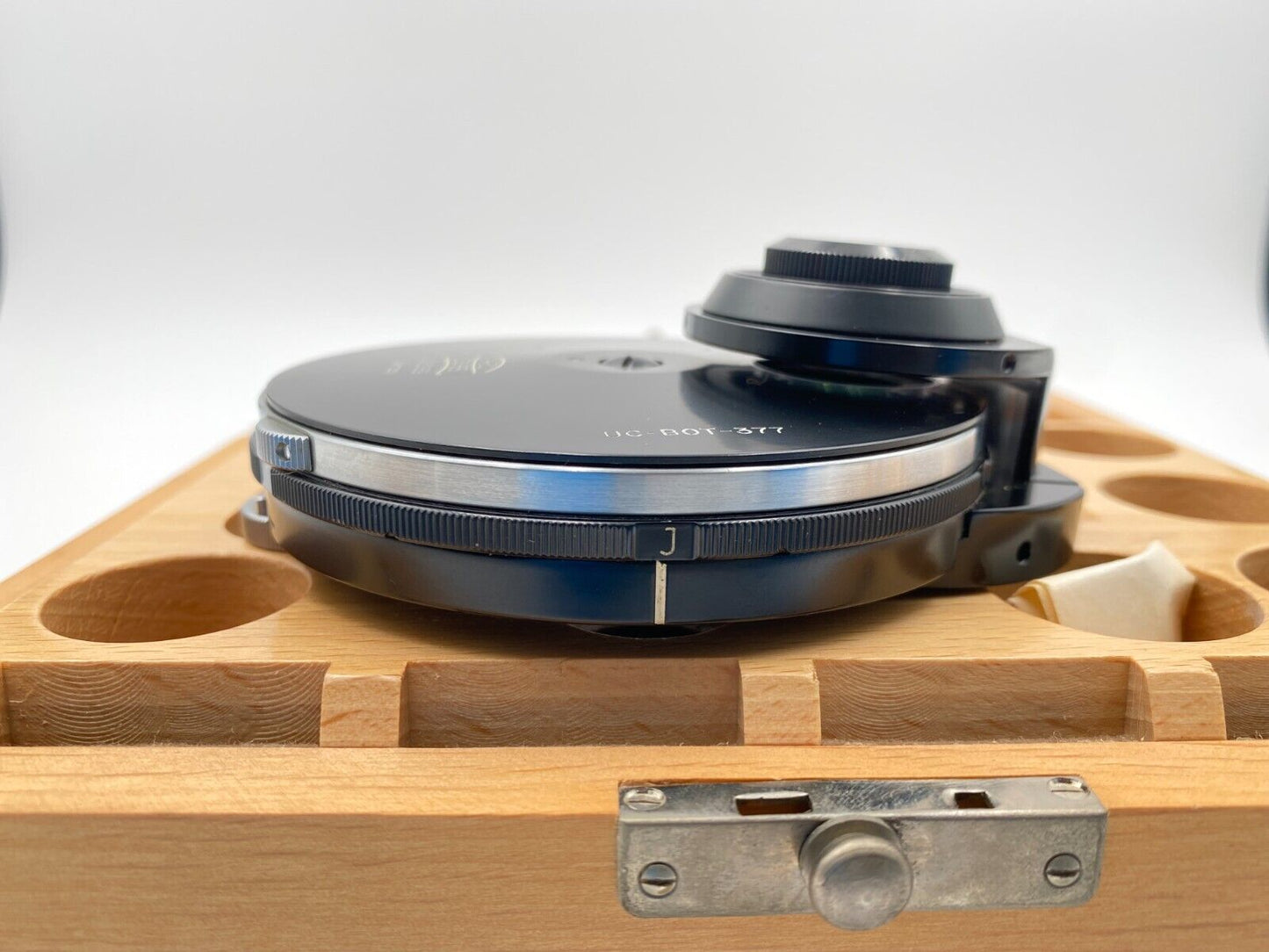 Carl Zeiss APL 0.63 / 0.32 Condenser with Wooden Storage Box (Best Offer!)