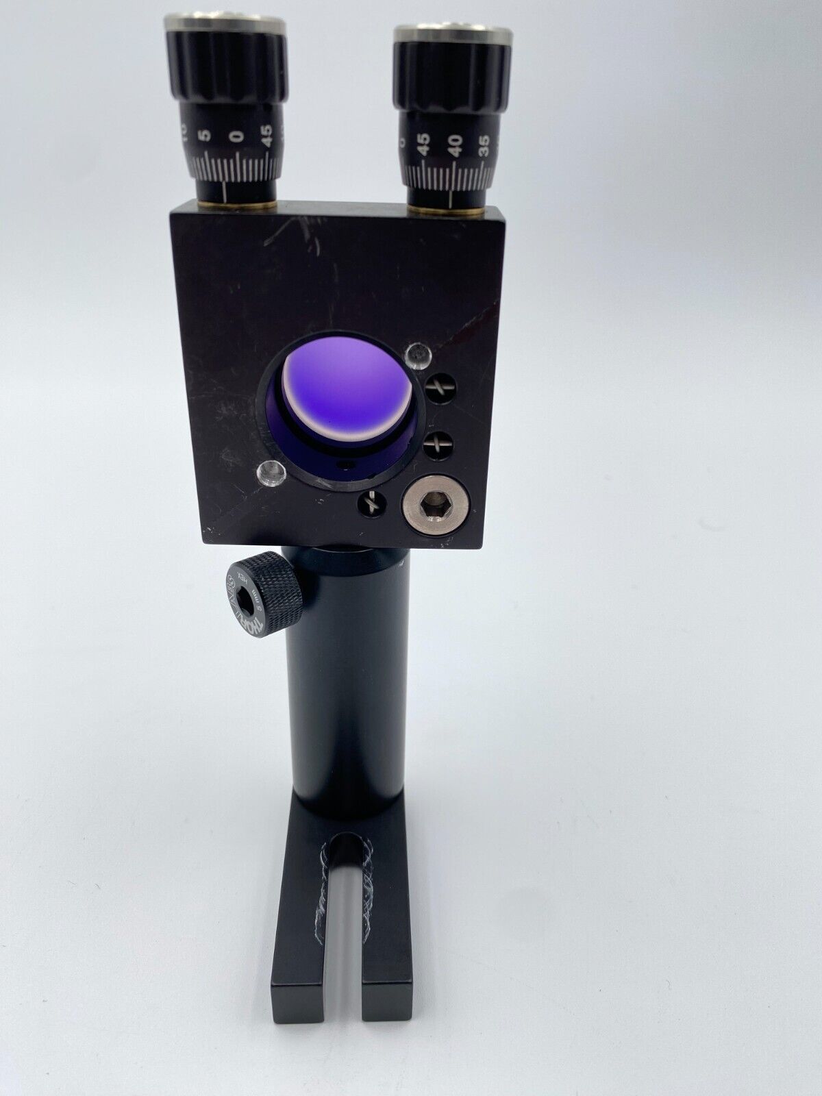 Thorlabs VM1 Kinematic Mount Ø1" Vertical Drive with Post & Filter (Best Offer!)