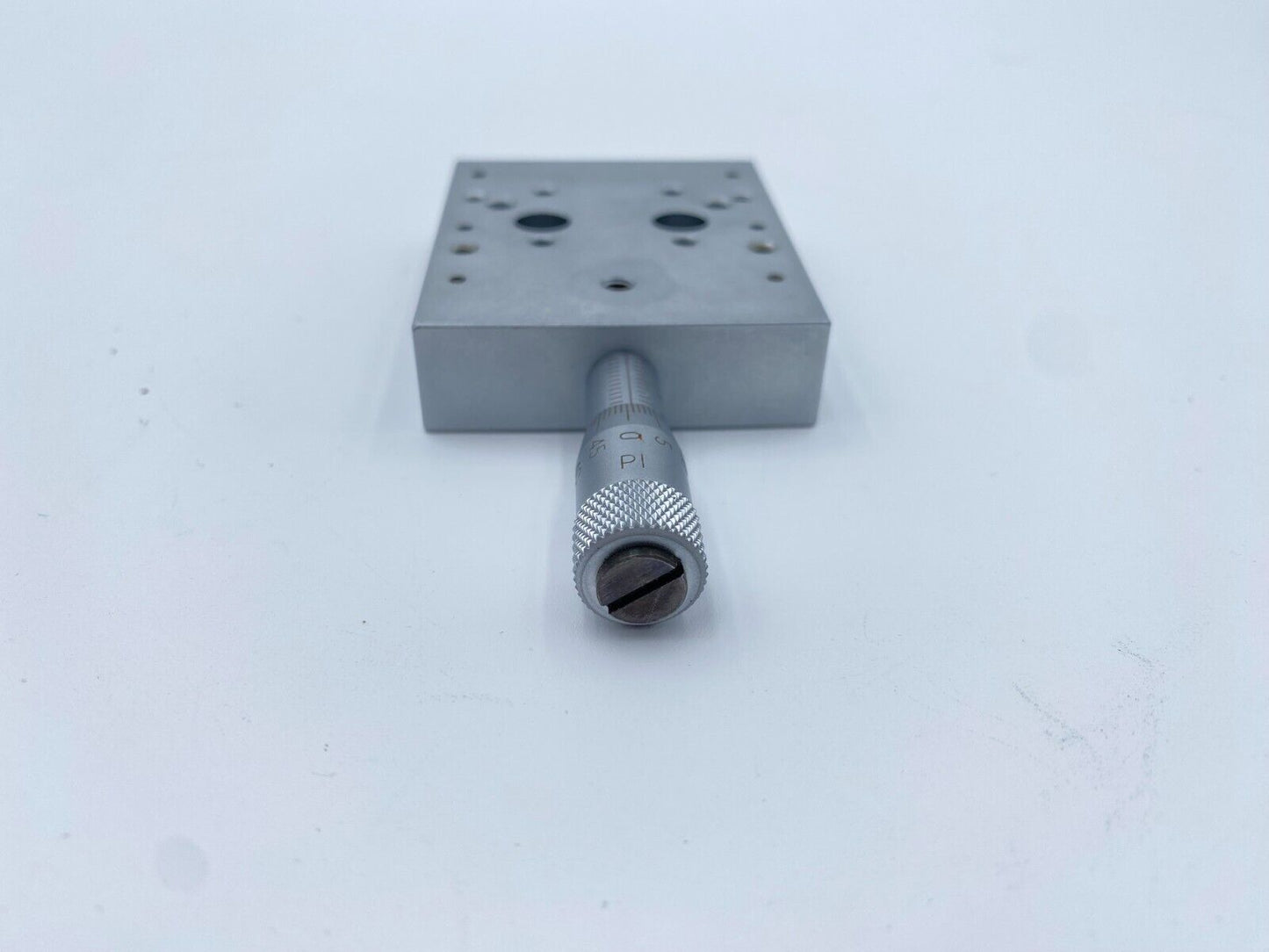PI M-105 Series Precision Linear Translation Stage with Micrometer