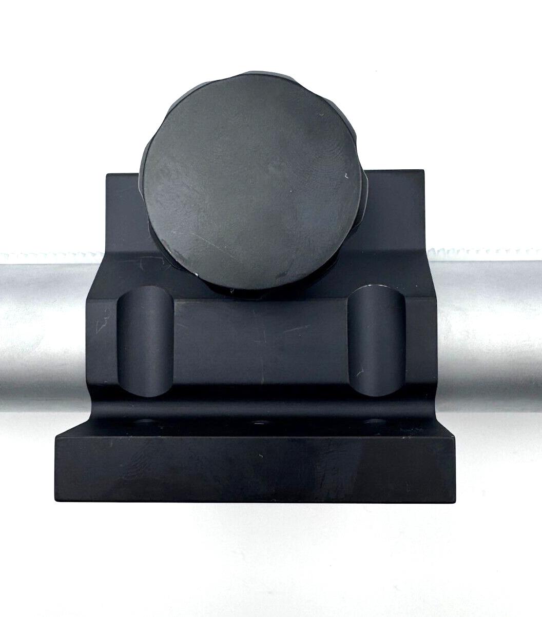 Newport M-370-RC 38.1 mm Post Clamp w/ M70 355.6 mm Post