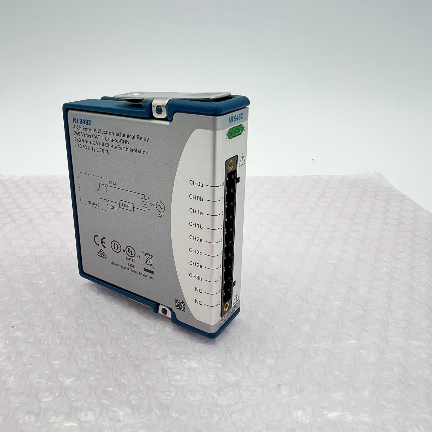 National Instruments NI 9482 cDAQ