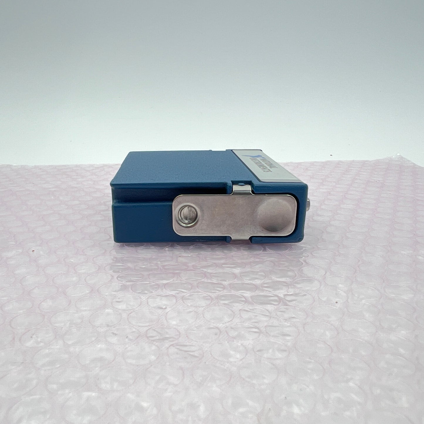 National Instruments NI-9425