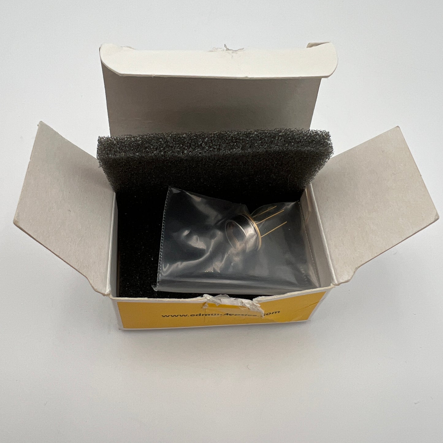 Hamamatsu S2385 | 5.0mm NIR (400-1000nm), Si APD 58266 - Open Box