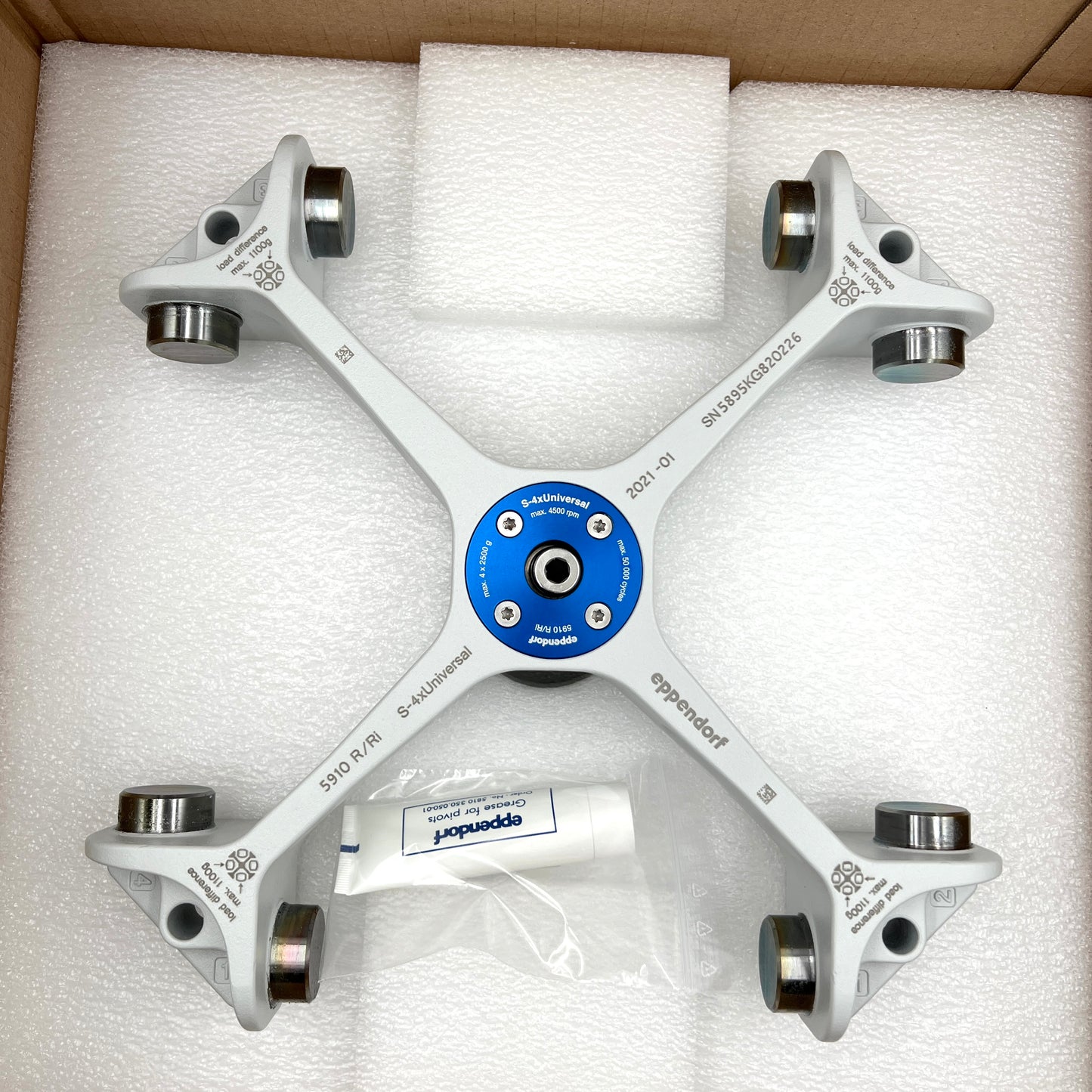 New Eppendorf S-4xUniversal 5910 R - Rotor with Buckets 5895