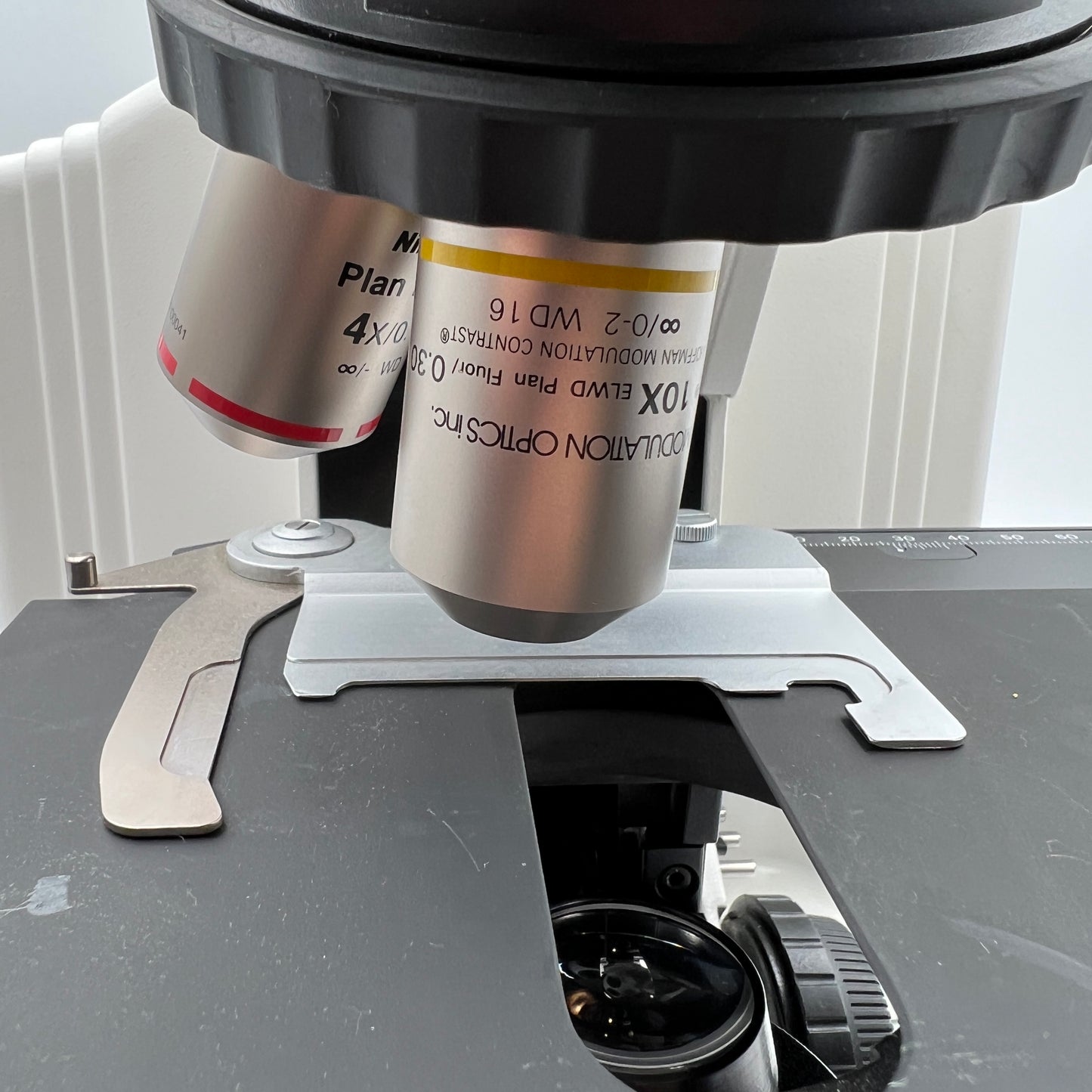 Nikon Eclispe E600 Upright Microscope 4x 10x Hoffman Optics