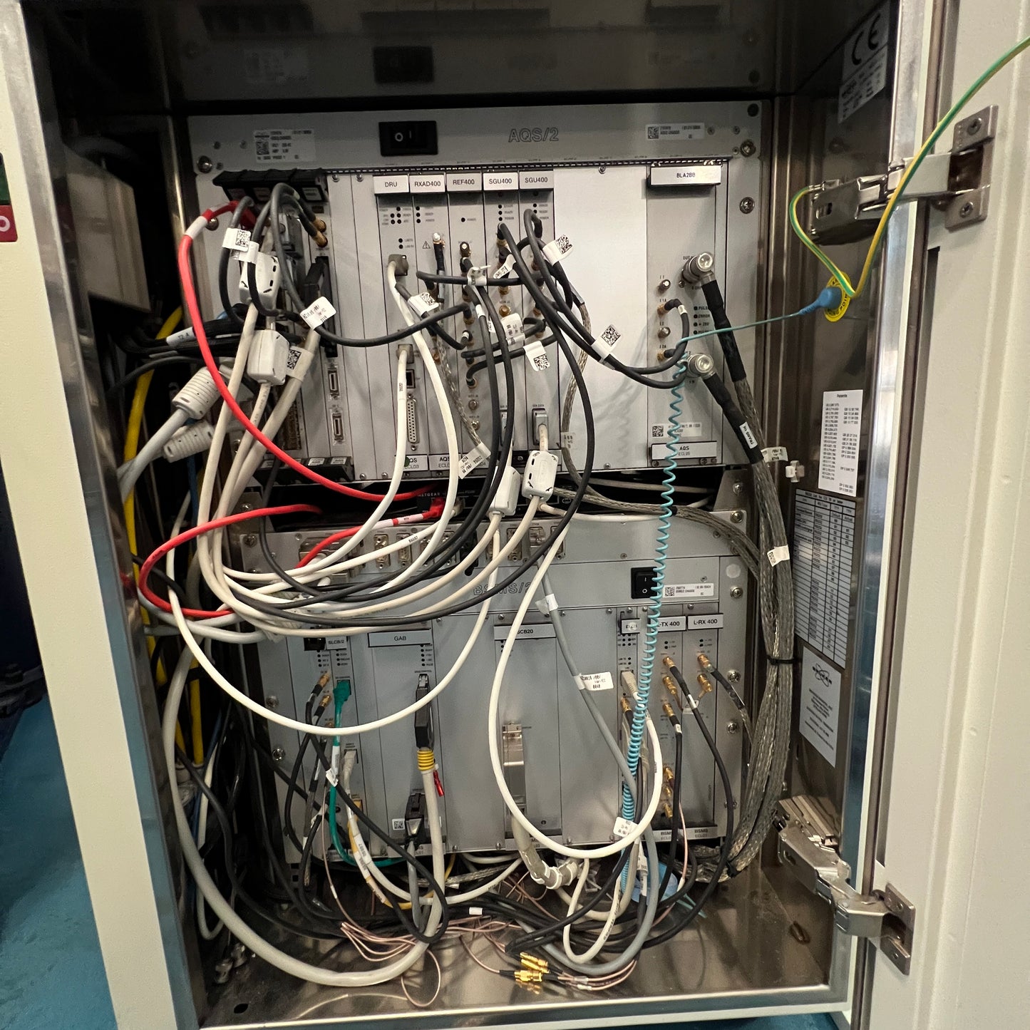Bruker Avance II 400 NMR Spectrometer – UltraShield Plus 400MHz – BBO Probe – HPPR/2