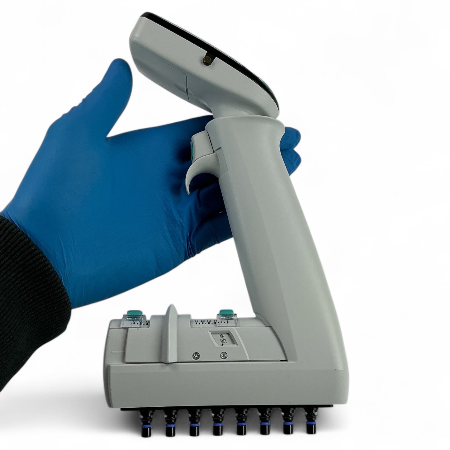 ThermoFisher E1-ClipTip Equalizer 8-Channel Pipette 15–1250 µL BT