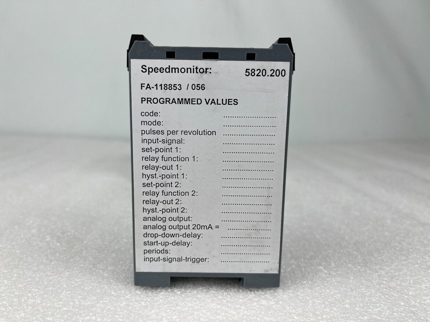 Rheintacho 5820.200 CRRA Speed Monitor 18–36VDC (Powers On)