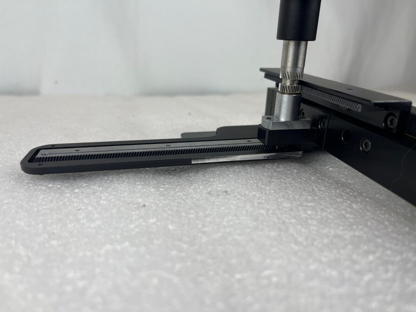 Nikon XY Microscope Stage (No Plate Included)