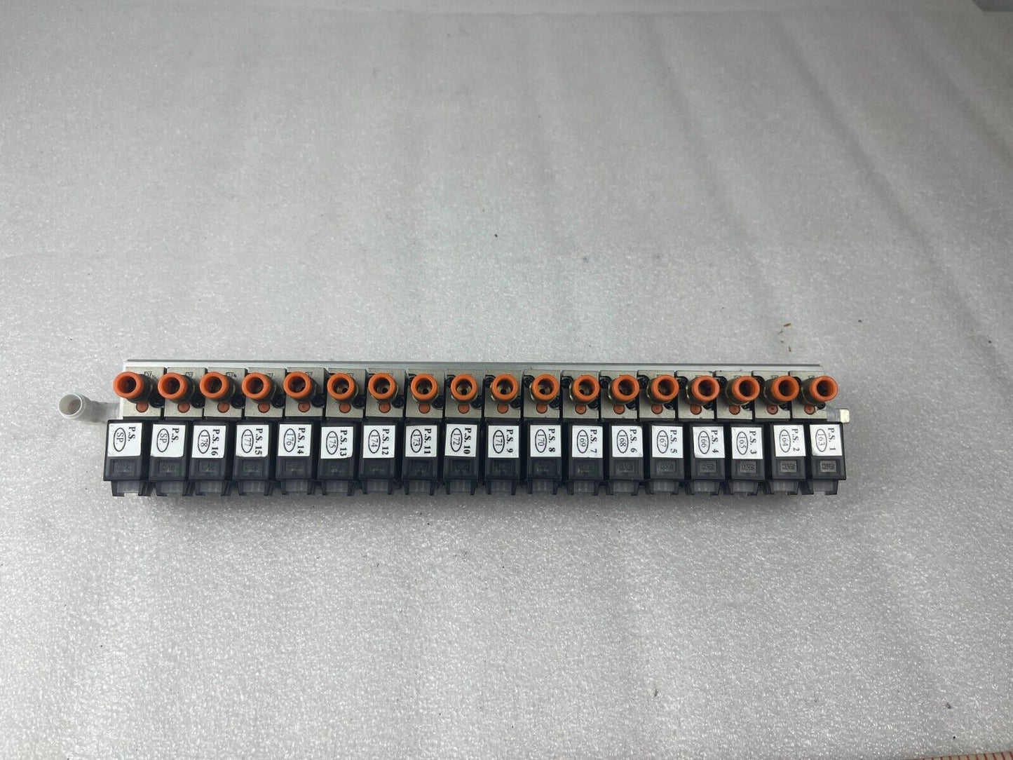SMC NVZ110 Solenoid Valve Manifold 24V DC – 18 Valves