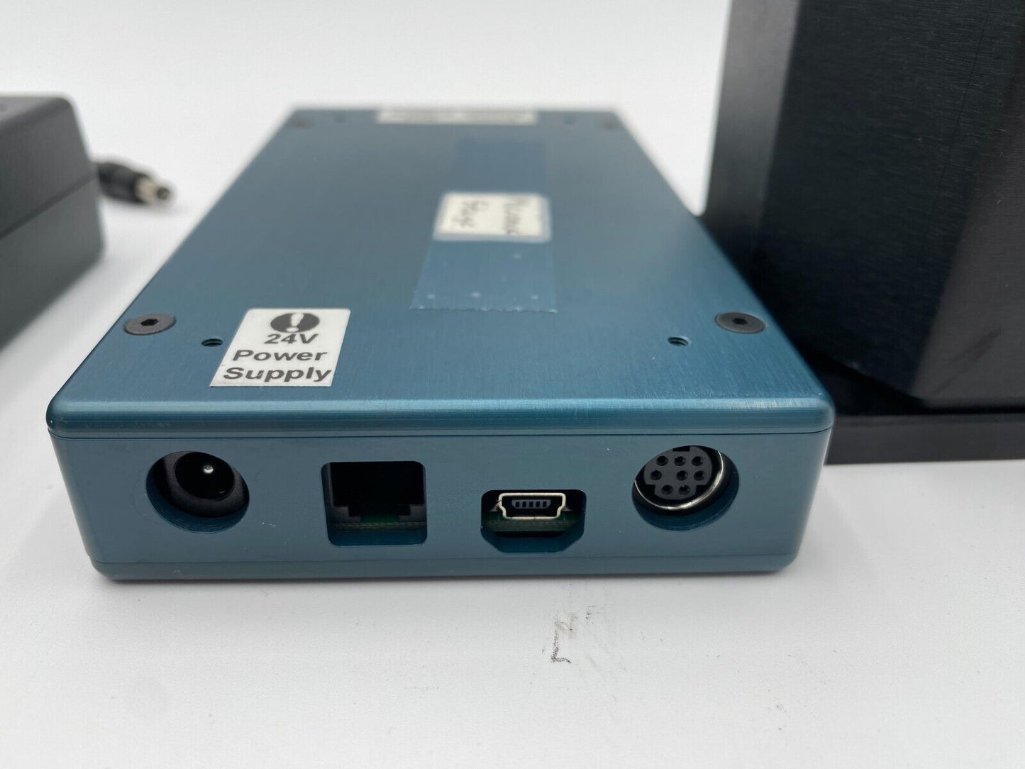 Micronix MMC-200 Motion Controller & PZS-90 Elevation Stage Laser Optical