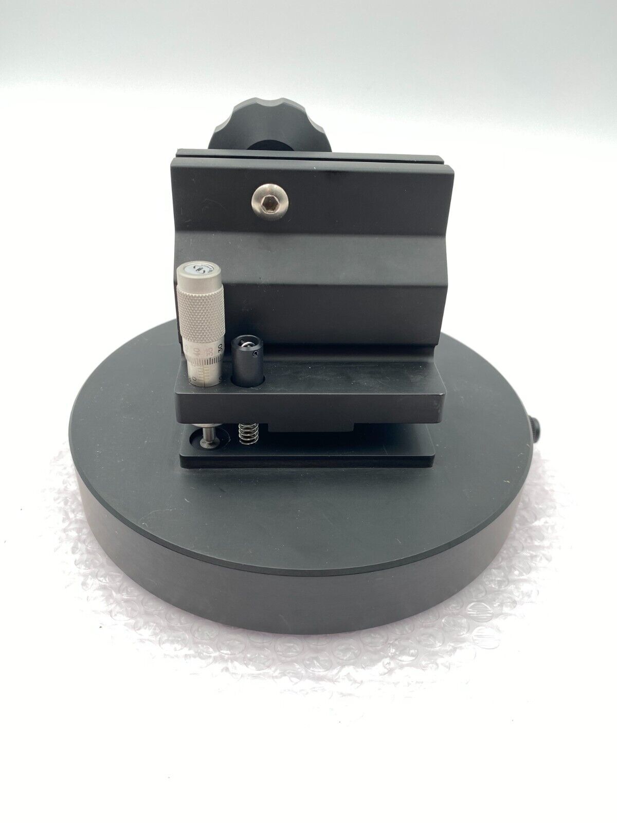 Newport 625 Series Mirror Mount, 1.5 in. Post Mounted, 6.0 in. Micrometer