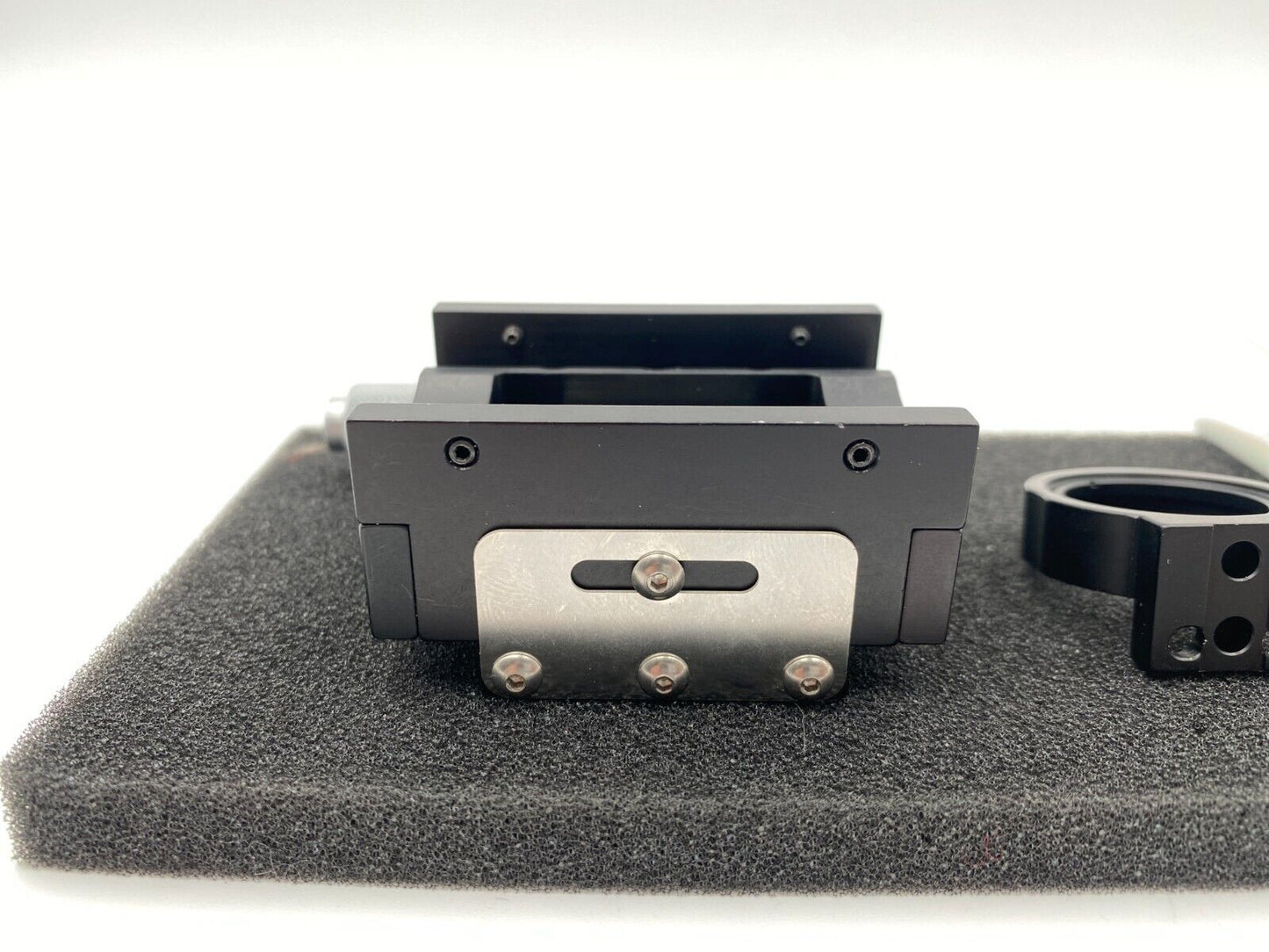 Thorlabs CT1A/M - 13 mm Travel Manual Translation Stage for 30mm & CT101 - Ø1"