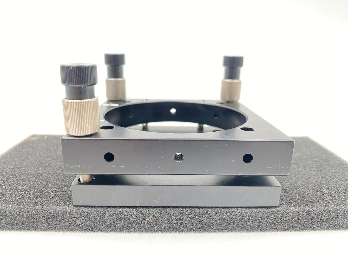 Thorlabs KC2T/M - Locking SM2-Threaded Kinematic Mirror Mount for Ø2" Optics