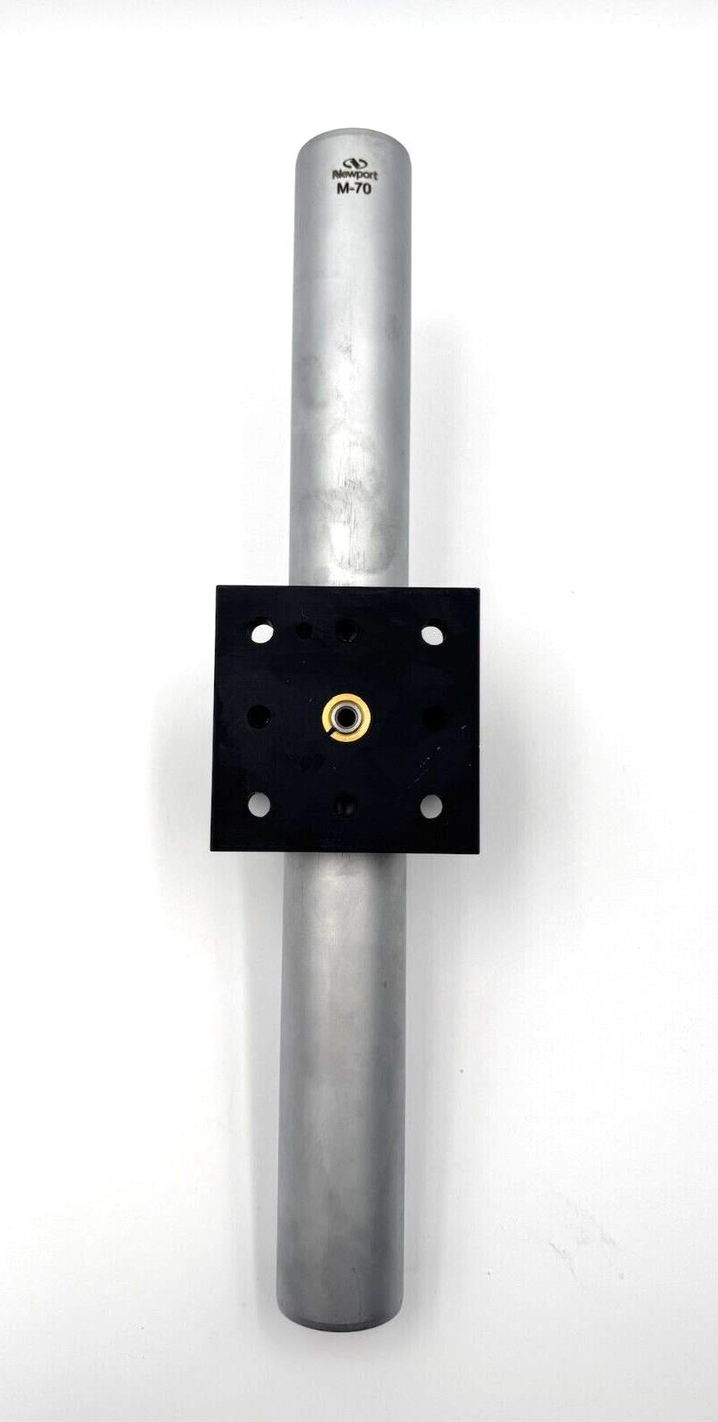 Newport M-370-RC 38.1 mm Post Clamp w/ M70 355.6 mm Post