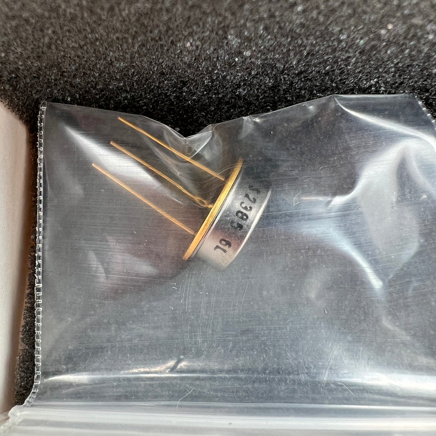 Hamamatsu S2385 | 5.0mm NIR (400-1000nm), Si APD 58266 - Open Box