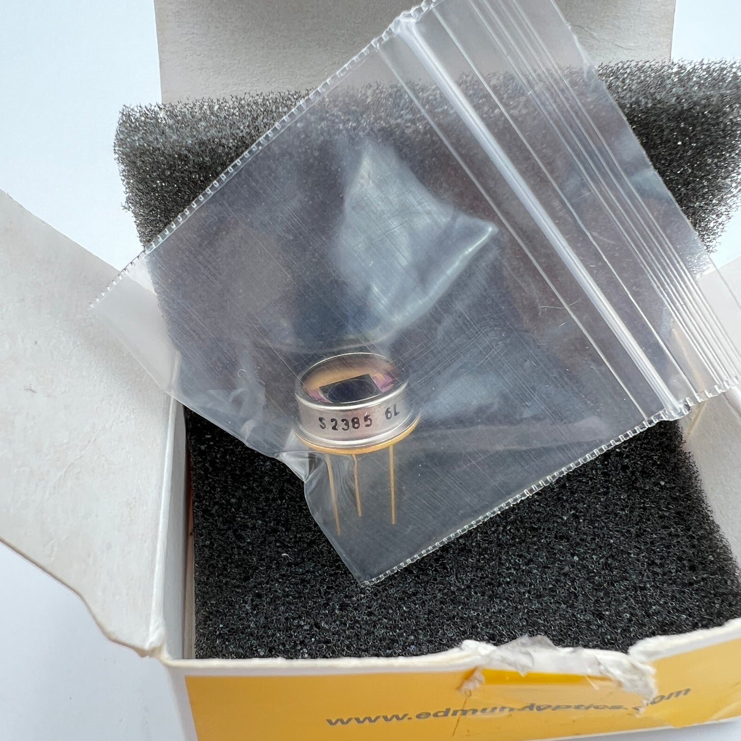 Hamamatsu S2385 | 5.0mm NIR (400-1000nm), Si APD 58266 - Open Box
