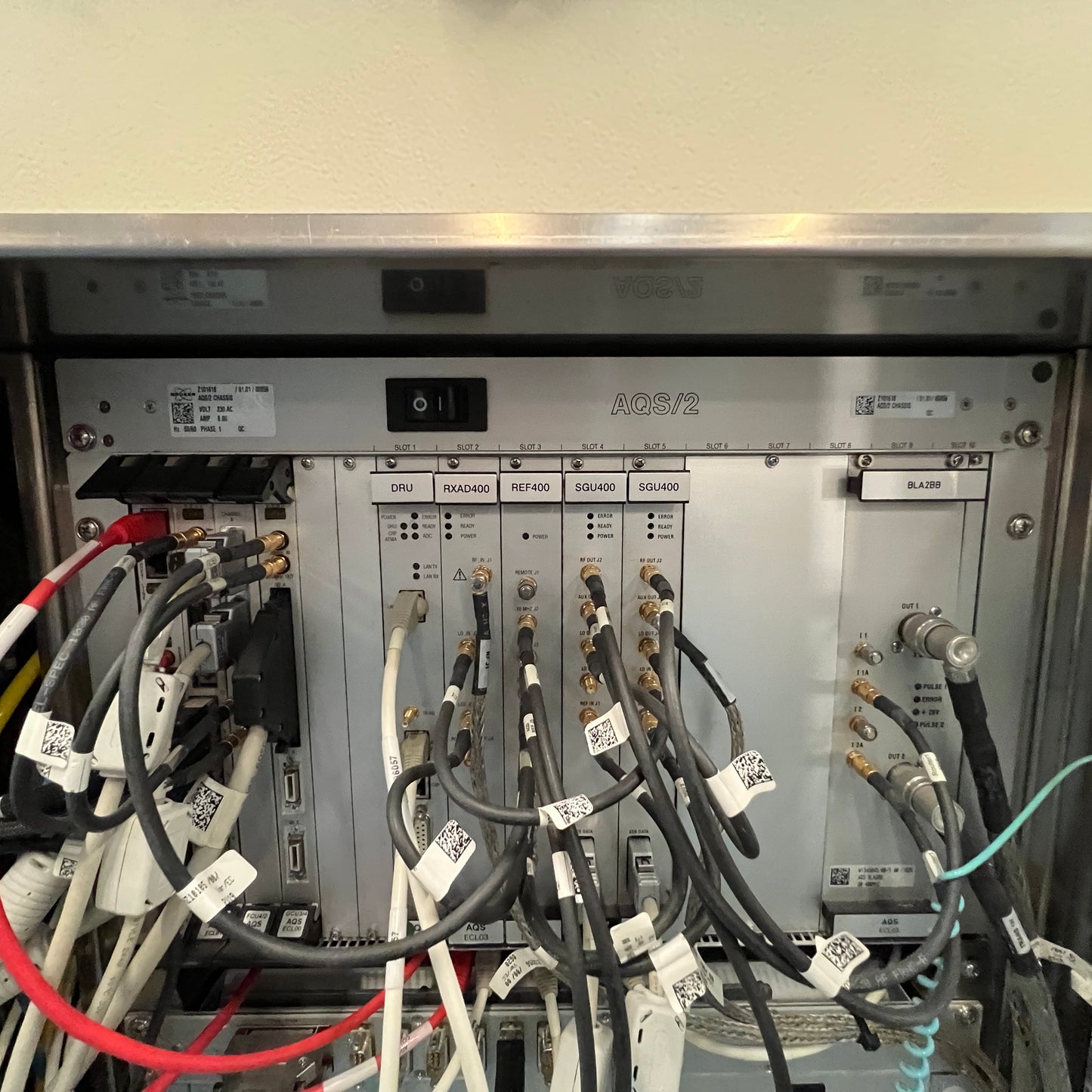 Bruker Avance II 400 NMR Spectrometer – UltraShield Plus 400MHz – BBO Probe – HPPR/2