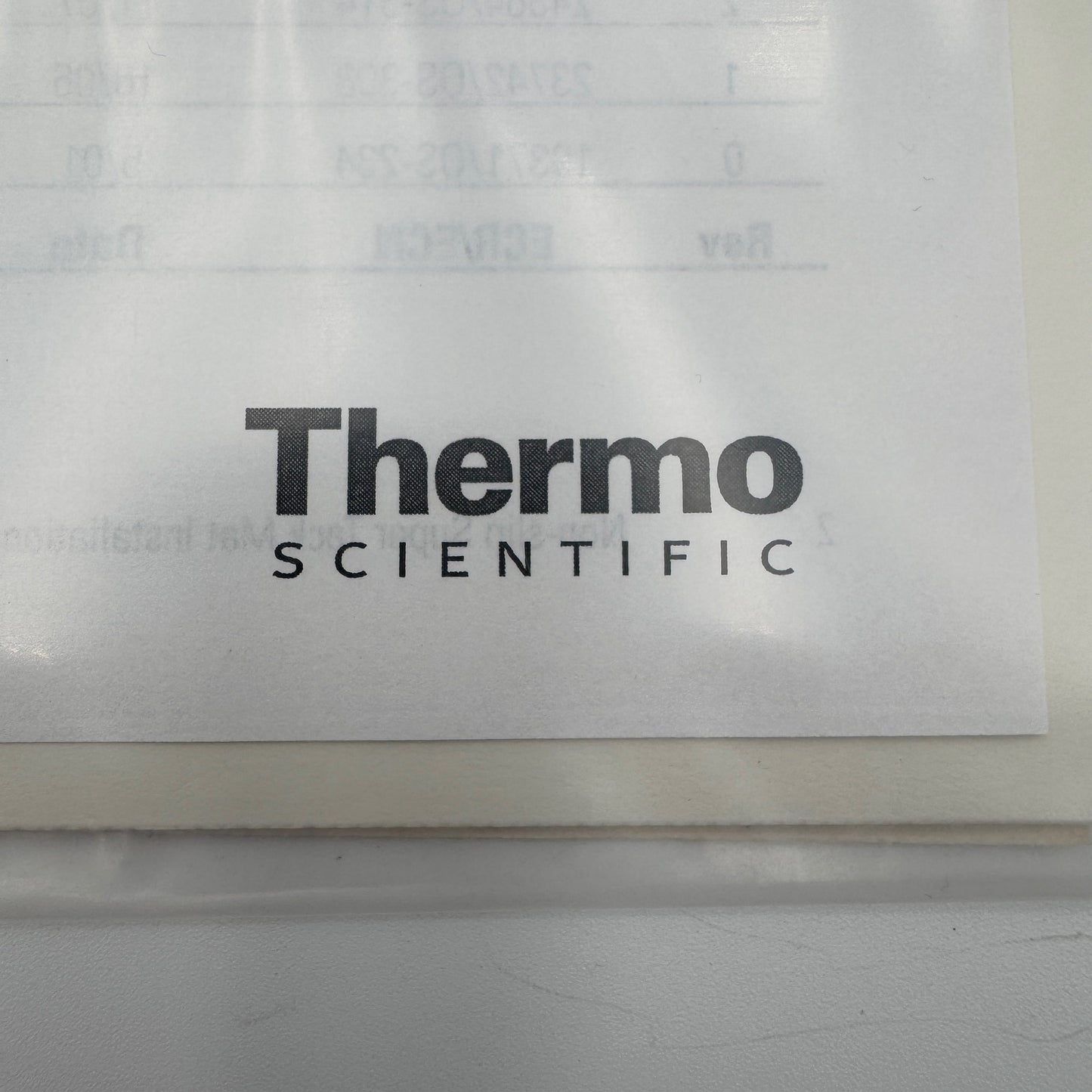Thermo Scientific Non Slip Super Tack Mat GT300349 New